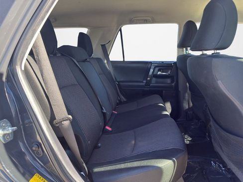 Used 2024 Toyota 4Runner TRD Off-Road image 15