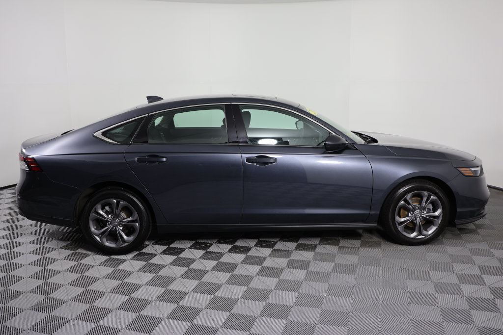 Used 2024 Honda Accord EX image 9