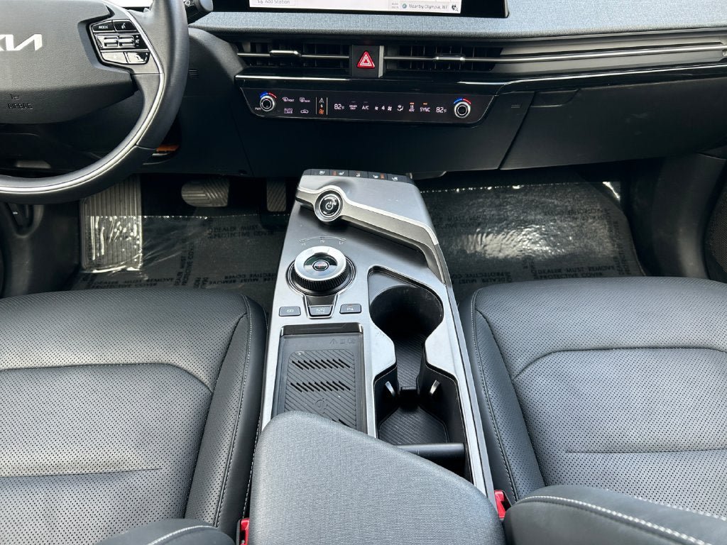 Used 2023 Kia EV6 Wind w/ Wind Technology Package AWD/4WD image 12