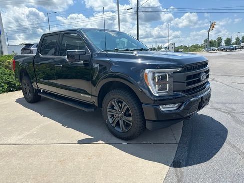 Used 2023 Ford F150 Lariat w/ Equipment Group 502A High AWD/4WD image 3