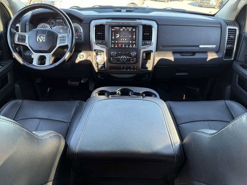 Used 2018 RAM 1500 Laramie w/ Convenience Group image 10