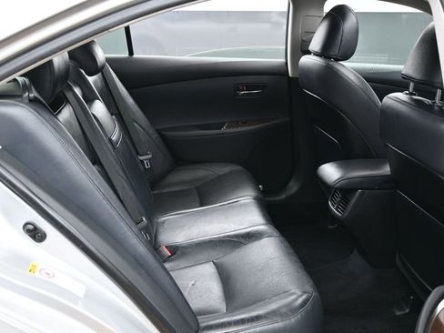 Used 2011 Lexus ES 350 FWD image 34