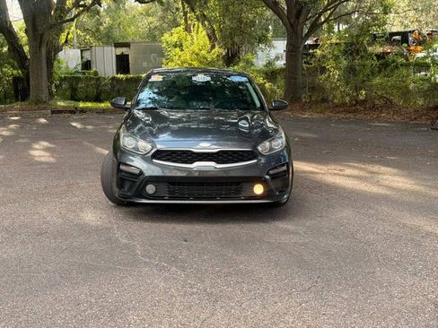 Used 2019 Kia Forte LXS FWD image 2