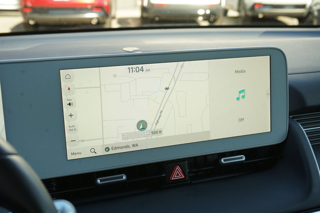 Certified 2024 Hyundai Ioniq 5 SEL RWD image 25