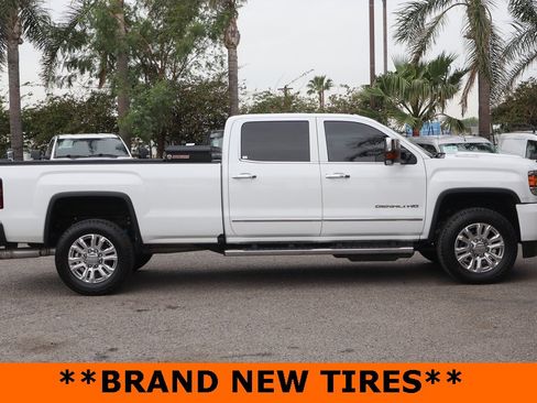 Used 2017 GMC Sierra 3500 Denali w/ Duramax Plus Package image 6