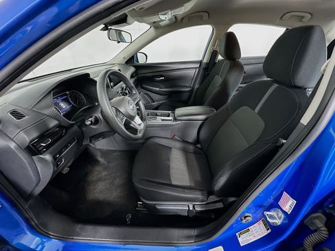 Used 2024 Nissan Sentra SV image 13