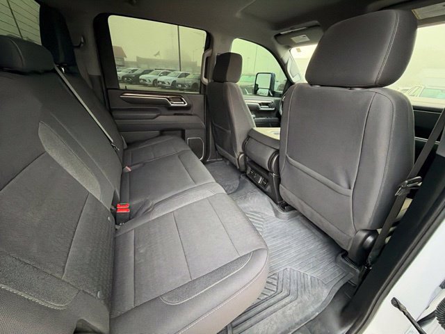 Used 2025 Chevrolet Silverado 2500 LT AWD/4WD image 29