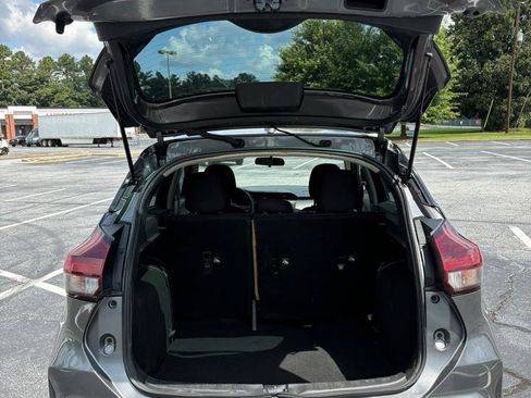 Used 2024 Nissan Kicks SV FWD image 20