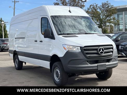 New 2025 Mercedes-Benz Sprinter 2500 image 8