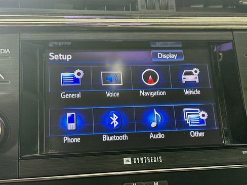 Used 2013 Toyota Avalon Limited image 17