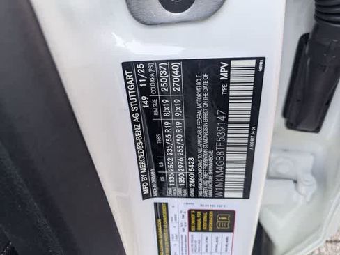 Used 2026 Mercedes-Benz GLC 300 image 36