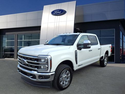 Certified 2024 Ford F250 King Ranch w/ Chrome Package image 4