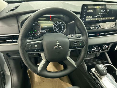 New 2026 Mitsubishi Outlander Trail Edition image 11