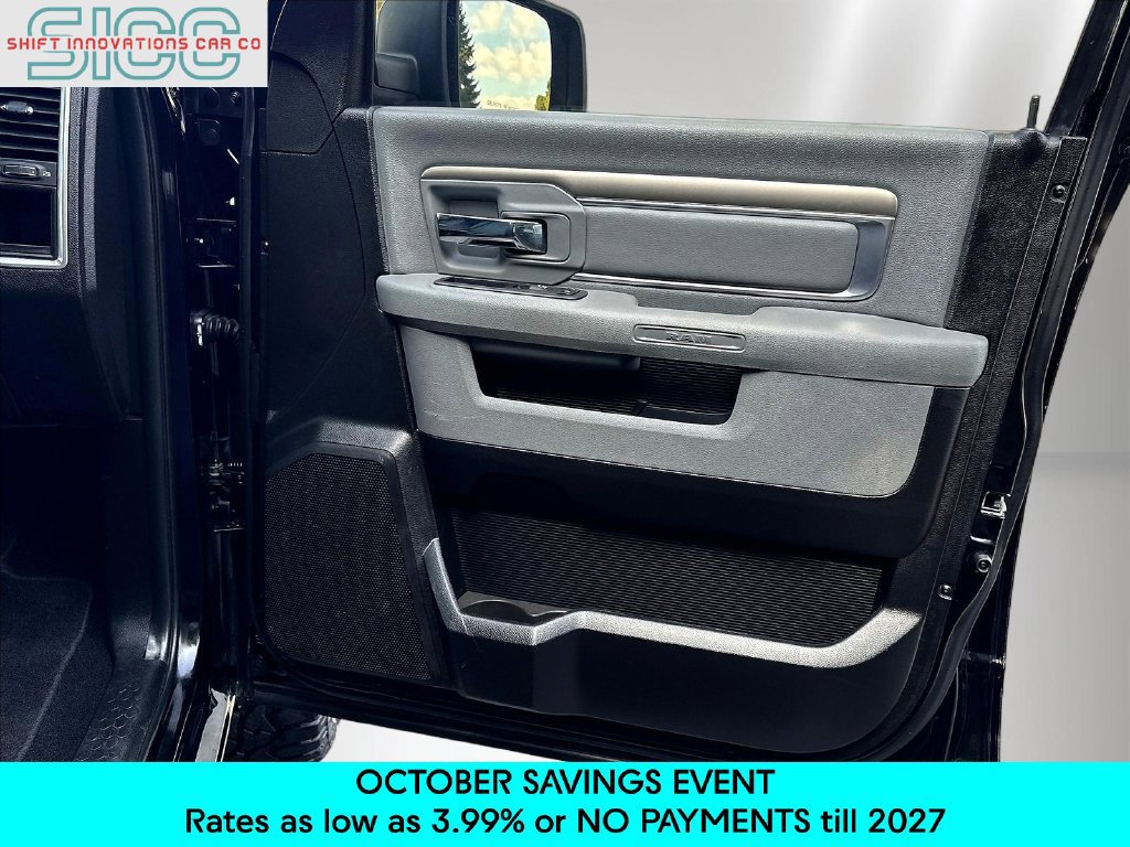 Used 2019 RAM 1500 Classic SLT RWD image 31