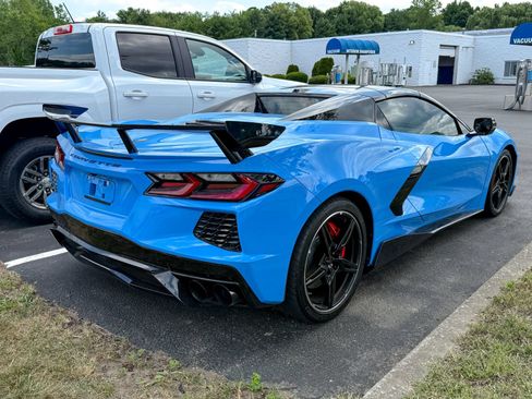 Used 2021 Chevrolet Corvette Stingray Premium Conv w/ Z51 Performance Package RWD image 12
