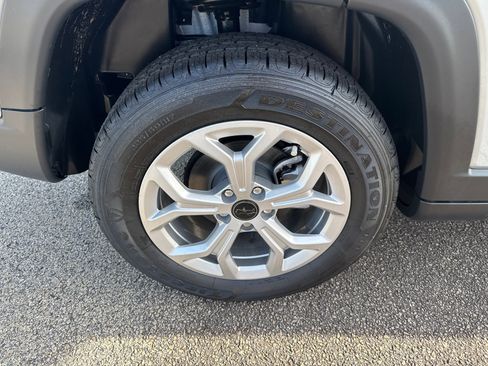 New 2025 Jeep Compass Sport image 17