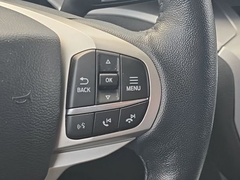 Used 2022 Ford Explorer XLT w/ Equipment Group 202A image 28