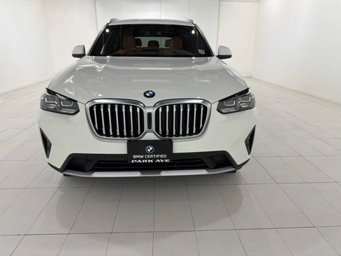 Used 2023 BMW X3 xDrive30i w/ Premium Package w/ZPA AWD/4WD image 8