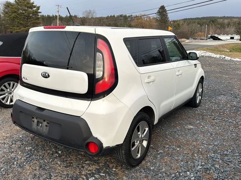 Used 2016 Kia Soul image 4