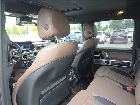 Certified 2021 Mercedes-Benz G 63 AMG 4MATIC image 16
