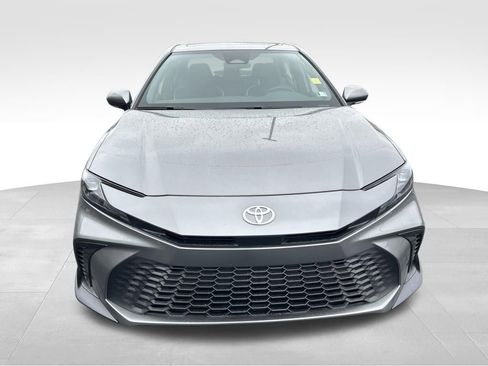 New 2026 Toyota Camry SE image 8