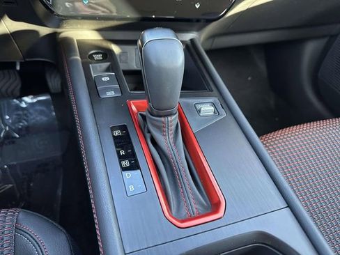 New 2026 Nissan Kicks SR FWD image 22