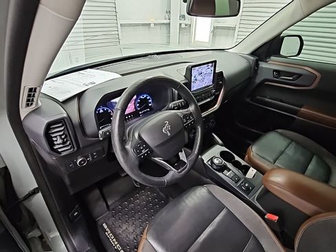 Used 2022 Ford Bronco Sport Outer Banks w/ Tech Package image 12
