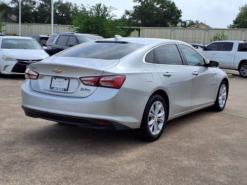 Used 2020 Chevrolet Malibu LT FWD image 3