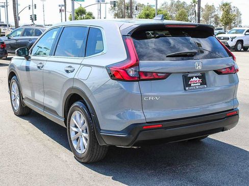 Used 2024 Honda CR-V EX image 8