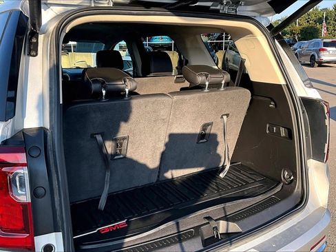 Used 2020 GMC Acadia Denali w/ Trailering Package AWD/4WD image 4