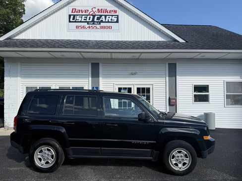 Used 2015 Jeep Patriot Sport w/ Power Value Group AWD/4WD image 8