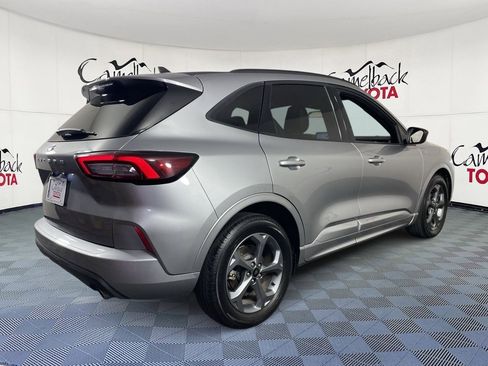 Used 2024 Ford Escape ST-Line image 7