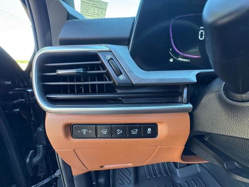 Used 2025 Kia Telluride EX X-Line AWD/4WD image 25