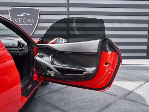 Used 2012 Ferrari 458 Italia Coupe image 28