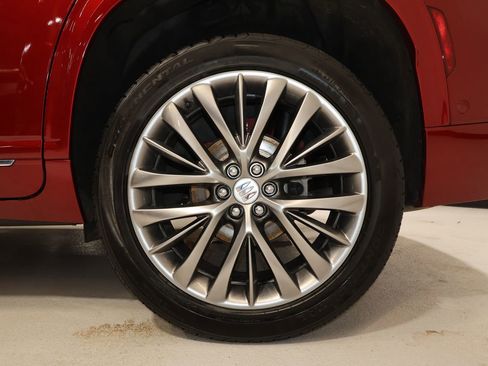 Certified 2025 Buick Enclave Avenir w/ Super Cruise Package image 35