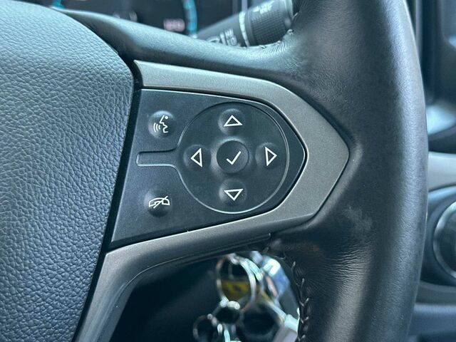 Used 2016 Chevrolet Colorado Z71 AWD/4WD image 28