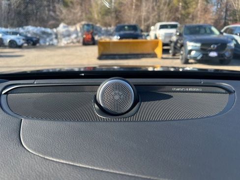 New 2026 Volvo V60 B5 Cross Country Ultra w/ Protection Package Premier image 36