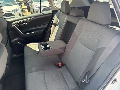 Used 2023 Toyota RAV4 XLE FWD image 34