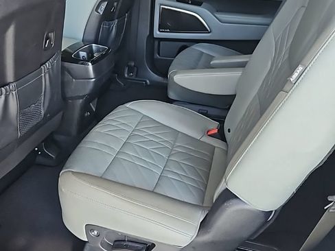Used 2023 Kia Telluride SX X-Line AWD/4WD image 22