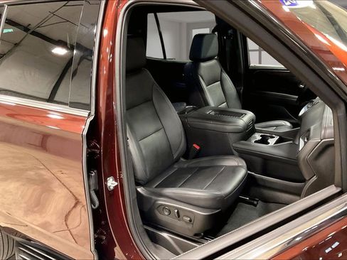 Used 2023 Chevrolet Tahoe LT AWD/4WD image 29