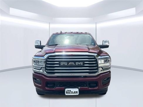 Used 2024 RAM 3500 Limited w/ Towing Technology Group AWD/4WD image 16