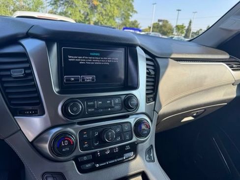 Used 2018 Chevrolet Suburban LT AWD/4WD image 11