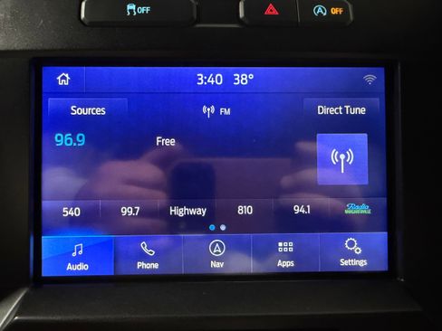 Used 2019 Ford F150 XLT w/ Equipment Group 302A Luxury image 13