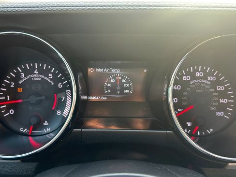 Used 2015 Ford Mustang GT Premium RWD image 23