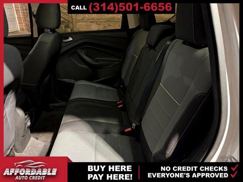Used 2015 Ford Escape SE image 11
