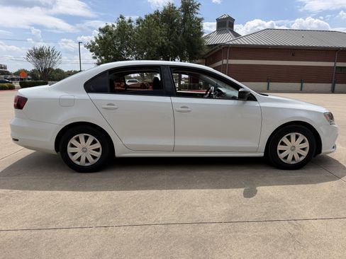 Used 2016 Volkswagen Jetta S FWD image 8