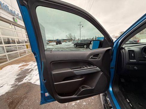 Certified 2022 Chevrolet Colorado LT w/ LT Convenience Package image 15
