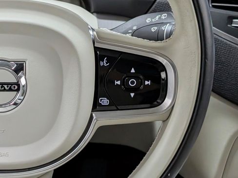 Used 2023 Volvo XC90 B5 Core w/ Protection Package Premier AWD/4WD image 38