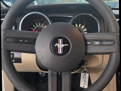 Used 2008 Ford Mustang GT Premium image 17