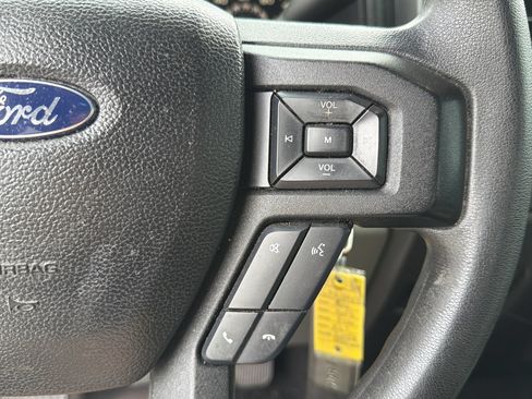 Used 2016 Ford F150 XLT RWD image 5